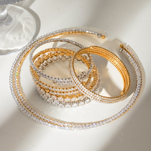 Bracelet en acier inoxydable avec zircon blanc, plaqué or 18 carats, serti en canal, bijoux unisexes pour tous les jours - Product Image 4