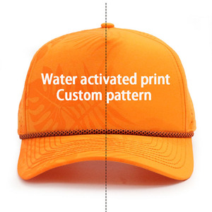 Personnalisé Hommes 5 Panneau Courbe Bord En Plein Air Plage Surf Snapback Chapeaux Activé Par L'eau Conception Changement D'impression Logo Sporty Style Léopard - Product Image 1