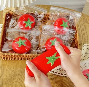 Juguete Sensorial Antiestrés de Maltosa, Juguete Blandito de Fresa Colorido, Juguetes Sensoriales Antiestrés para Niños - Product Image 1