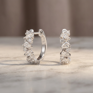 Pendientes de Aro con Diamantes Cultivados en Laboratorio, Corte Pera, Diseño de Racimo Graduado, Oro 10K/14K/18K y Plata 925/935, para Bodas y Fiestas - Product Image 1
