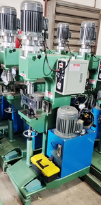 Máquina remachadora de cabeza giratoria hidráulica Remaches sólidos duros Máquina punzonadora Remachadora radial SS <span class=keywords><strong>MS</strong></span> - Product Image 4