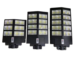 Lampadaire solaire LED tout-en-un 120W IP65 ABS à montage mural avec télécommande, lumière du jour 6000K pour éclairage extérieur - Product Image 2