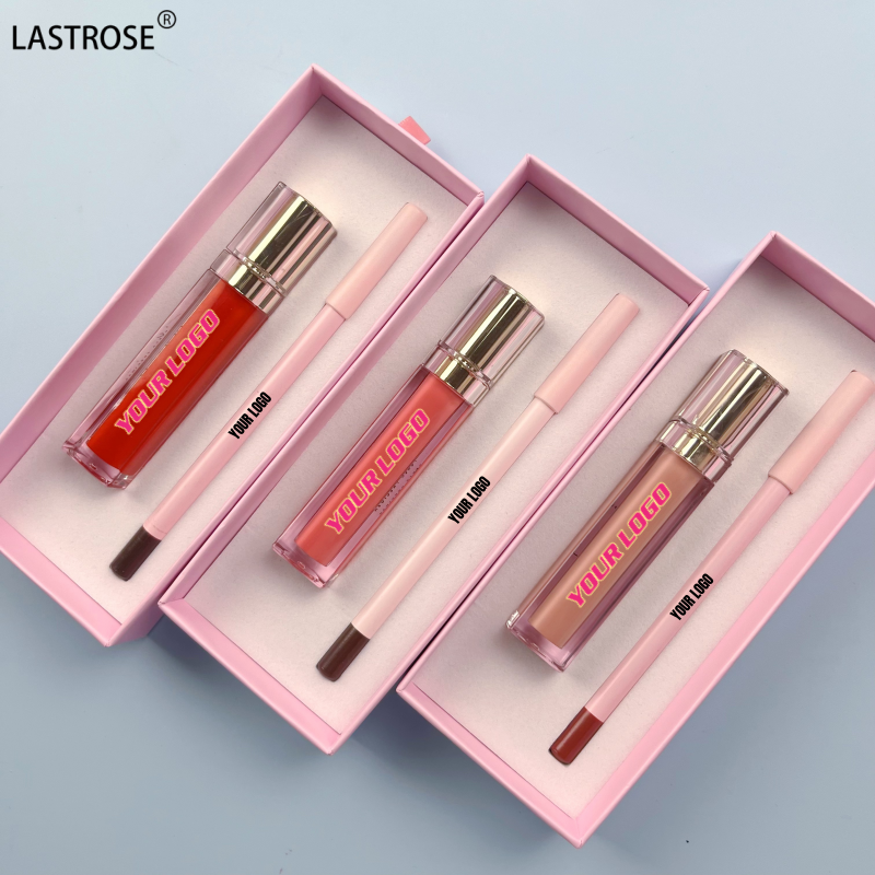 brown lip liner and nude pink gloss combo