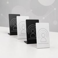 Support de Comptoir Moderne en PVC/PET Noir et Bleu pour Paiement RFID/NFC, Affichage et Collecte de Commentaires Clients pour Hôtels