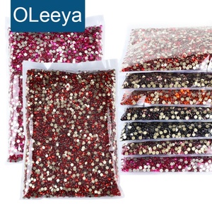 OLeeya Strass à base de bonne qualité, cristaux à 12 facettes, sac en vrac de strass à dos plat non thermocollants pour la décoration DIY - Product Image 1