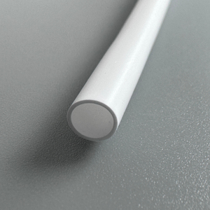 Cánula de endoscopio de PTFE de grado médico de corte personalizado, producto de plástico con servicio de procesamiento - Product Image 1