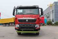 Camions bennes basculantes diesel Sinotruk Howo T7H 400HP 6x4, camions bennes miniers à 10 roues