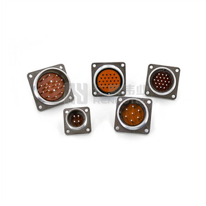 Kết nối Nga 2 chiều 2rm 4/7/8/10/19/20/22/24/32/45/50 Pin - Product Image 1