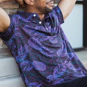 Polo de golf Tech Premium en polyester, sans col, à rayures brunes, motif abstrait années 90, performance optimale - Product Image 2