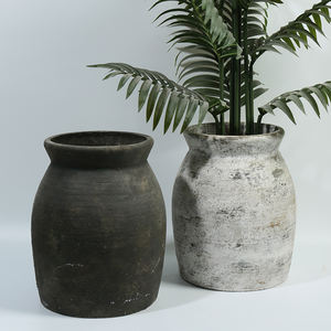 Vaso Decorativo Retro de Boca Larga em Design Japonês Branco e Preto para Flores - Product Image 1