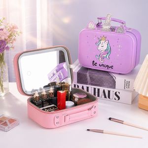 Trousse de Maquillage de Voyage Personnalisée avec Miroir LED, Organisateur Cosmétique Personnalisé, Diviseurs Ajustables, Cadeau Unique pour Demoiselle d'Honneur - Product Image 1