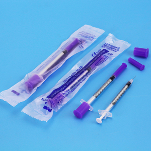 Seringues jetables violettes avec tampons pré-imprégnés d'alcool assortis 0,3 ml/0,5 ml/1,0 ml Aiguille 29G-32G Longueur 6 mm/8 mm/13 mm U-100 Écologiques EO - Product Image 6
