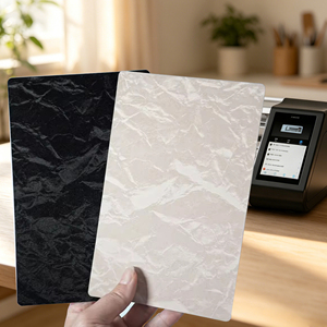 FONLYU Pegatinas 3D <span class=keywords><strong>para</strong></span> Celulares, Película Trasera de Hidrogel, Adhesivo <span class=keywords><strong>para</strong></span> Máquina <span class=keywords><strong>Plotter</strong></span>, Cuero 3M Dorado <span class=keywords><strong>para</strong></span> iPhone 17 Pro Max - Product Image 1