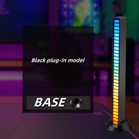 Lumière d'ambiance LED RVB à commande vocale pour voiture et bureau avec synchronisation musicale, batterie rechargeable et lumières décoratives à intensité variable