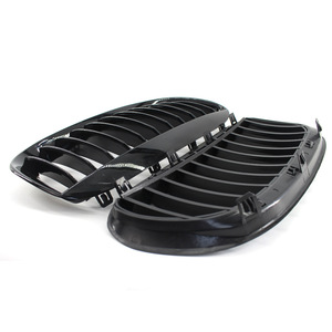Parrilla delantera BMW E63 en negro brillante, plástico ABS, para actualización de la serie 6 de 2004 a 2010. - Product Image 3