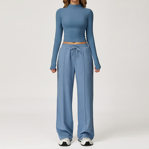 Ensemble de vêtements de sport pour femmes, automne-<span class=keywords><strong>hiver</strong></span>, haut à col haut à manches longues, pantalon de survêtement à jambes larges, vêtements de fitness, vêtements de course, logo personnalisé - Product Image 6