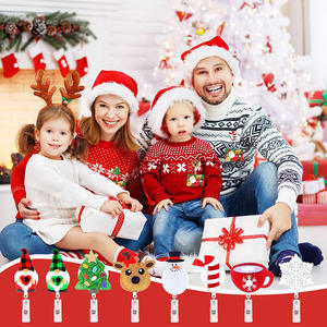 Père Noël Arbre De Noël Bonhomme De Neige Elk Rétractable Infirmière Badge Bobine Extensible Feutre Id Porte-Badge Accessoires - Product Image 2