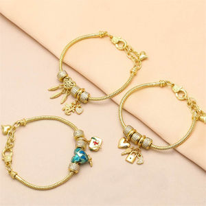 LOVE <span class=keywords><strong>DIOS</strong></span> DIY pulseras de joyerí<span class=keywords><strong>a</strong></span> Popular esmalte encanto y concha CADENA DE Metal brazaletes chapados en oro con múltiples dijes - Product Image 4