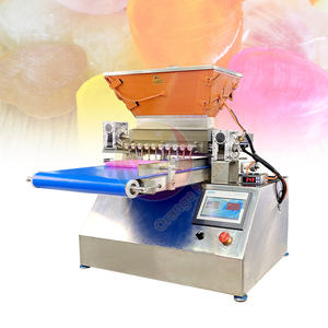 Machine de moulage de bonbons durs semi-automatique à base de gelée arc-en-ciel aigre ceinture à mâcher - Product Image 5