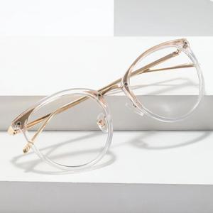 Montures de lunettes transparentes en métal à motif floral, rondes, à monture complète, légères, pour femmes, style vintage tendance - Product Image 2