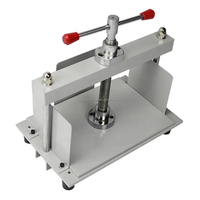 Presse à plier le papier A3 manuelle et stable BC-900F pour la création de couvertures de livres, de menus, de prospectus et le travail sur papier couché