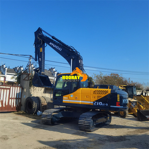 Excavadora Hyundai 210LC-9S Usada en Buenas Condiciones, Equipo de Construcción de Segunda Mano, Fabricada en Japón, Lista para Trabajar - Product Image 4