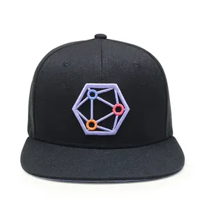 Fashion custom embroidery logo cotton fabric plastic snap structured snapback cap