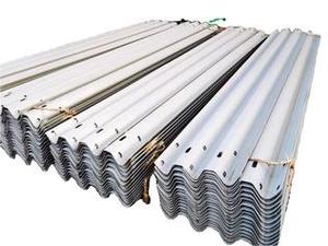 Barrera de tráfico de barandilla de metal corrugado con tablero de viga de acero galvanizado Anticolisión de alta velocidad - Product Image 2