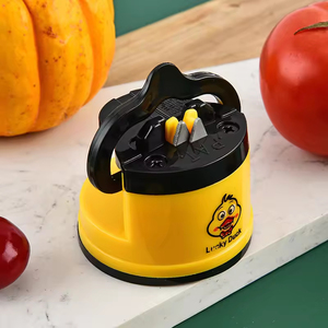 Afilador de Cuchillos Automático Multifunción de Acero con Ventosa Amarilla en Forma de Pato para Cocina, Duradero y Afilado - Product Image 5