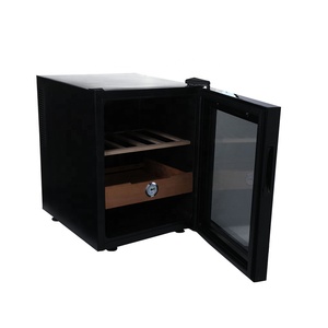 Mini réfrigérateur noir à porte vitrée personnalisé de <span class=keywords><strong>40</strong></span> <span class=keywords><strong>litres</strong></span> bon marché - Product Image 2