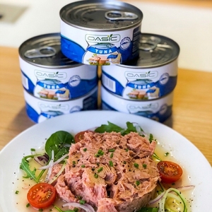 <span class=keywords><strong>Sardinas</strong></span> <span class=keywords><strong>Enlatadas</strong></span> <span class=keywords><strong>en</strong></span> <span class=keywords><strong>Aceite</strong></span> <span class=keywords><strong>de</strong></span> <span class=keywords><strong>Oliva</strong></span> 125g | Certificación Halal y BRC | Anillo <span class=keywords><strong>de</strong></span> Apertura Fácil | Listas para Comer | Marca Privada OEM | Directo <span class=keywords><strong>de</strong></span> Fábrica - Product Image 1