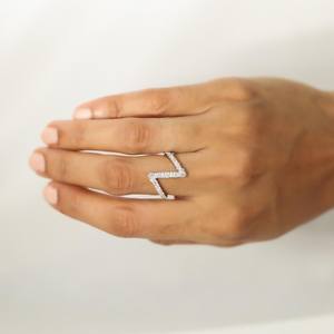 Anillo Midi Zig Zag con Diamantes Cultivados en Laboratorio, Elaborado en Oro Sólido de 14K, Estilo Flash, Anillo de Boda Único, Regalo de Aniversario Eterno - Product Image 2