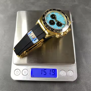 นาฬิกาข้อมือผู้ชายหรูหรา OEM 2025 ระบบอัตโนมัติ กลไกจักรกล สีเทอร์ควอยซ์ ฟังก์ชั่นโครโนกราฟ แสดงวันที่เรืองแสง ผลิตตามสั่ง ผลิตในประเทศจีน - Product Image 3