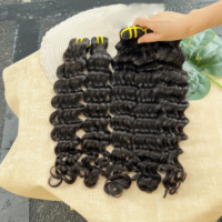 # Lots de Cheveux Humains Brésiliens Vierge Non Traités Grade 12A, Couleur 1B, Ondulés Profonds, Vente en Gros