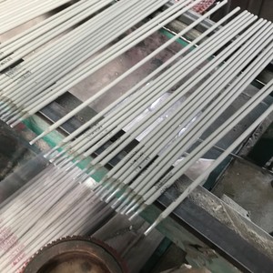 No. 12 varilla de soldadura <span class=keywords><strong>Kobelco</strong></span> electrodos de soldadura en Arabia Saudita - Product Image 5