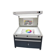 Cabine d'évaluation de couleur de style armoire, pour transmission et réflexion, ISO3664 CRI>=95 D65 D50, avec 1 tiroir et 2 portes de rangement