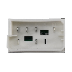 Interruptor Elevavidrios Eléctrico Iveco 504266733 12V - Product Image 4
