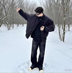 เสื้อแจ็คเก็ตคาร์ดิแกนแบบสั้นแบบพกพาที่ทนทานและหนาขึ้นพร้อมผ้าโพลีเอสเตอร์ - Product Image 5