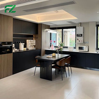 Armoires de cuisine modernes minimalistes en panneaux alvéolés en aluminium noir mat, anti-insectes et sans formaldéhyde