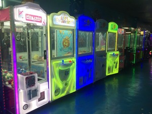 2018 Faible coût pièce d'arcade à attraper cadeau vente gaeme machine en ventes - Product Image 5