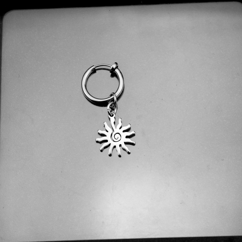 E002-S2 (Pas de trou d'oreille)