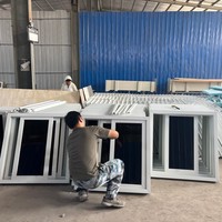Fenêtre coulissante en PVC de sécurité avec verrou en croissant et doublure en acier pour appartement résidentiel, insonorisée, norme CE