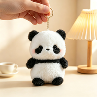 Porte-clés en peluche douce de dessin animé Idol en gros, breloques mignonnes pour sac, pendentifs en peluche pour la décoration de sacs à dos