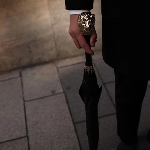 Custom Luxury Straight <b>Umbrella</b> with Logo Printing Bone Lion Head Handle Manual Windproof <b>Umbrella</b> for Business Gifts - Product Image 6