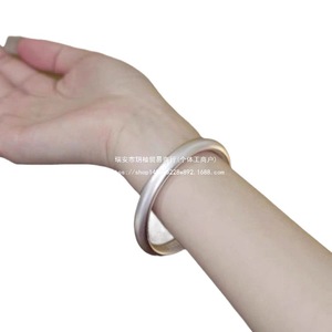 Bracelet en argent pur 999 mat uni, motif poisson de boue givré, design fermé, dos gravé, artisanat traditionnel, bijou cadeau - Product Image 5