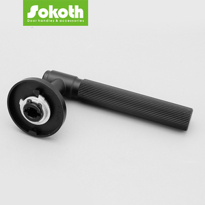 Heavy Duty Commercial Cheap Price Iron Lever <strong>Handle</strong> for Hotels Knurled Black Satin <strong>Brass</strong> and Gold Wooden <strong>Door</strong> <strong>Handle</strong> - Product Image 4