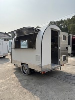 Camion de restauration rétro blanc pour café, foodtruck, remorque à bubble tea, hot-dog, hamburger, frites, crêpes, à vendre