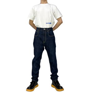 YAXI مخصص قطن أزرق غامق جينز مستقيم للرجال عالي الجودة جيب خلفي كبير كلاسيكي تصميم جديد زر مغسول مباشر - Product Image 3