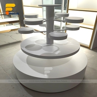 Étagère de présentation ronde en bois moderne, finition laquée blanche, multi-niveaux, pour magasin de détail