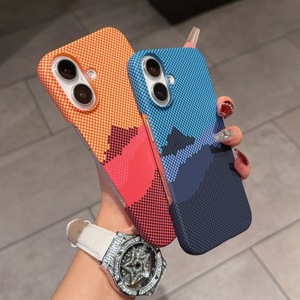 Funda Magnética para Teléfono con Textura de Fibra de Carbono de Primera Calidad para <span class=keywords><strong>iPhone</strong></span> 12 <span class=keywords><strong>13</strong></span> 14 15 16 17 <span class=keywords><strong>Pro</strong></span> Max 17Air, Carcasa Móvil Antigolpes - Product Image 4